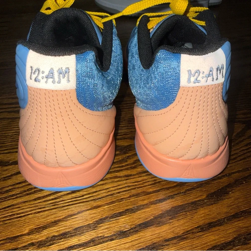 Nike Ja 2 Blue Beyond Hyper Pink Apricot Agate Blue Void (GS) - Picture 6 of 7
